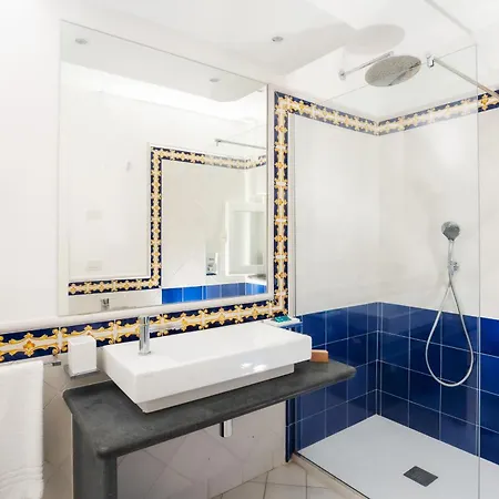 Bijoux - Exclusive Pool And Sea View Villa *